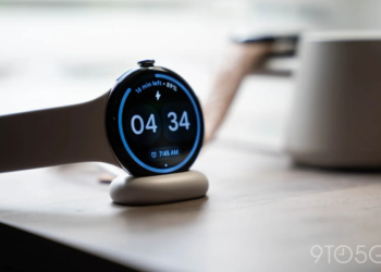 Wear OS 7 Pixel Watch’a Geldi: Canlı Güncellemeler, %10 Daha İyi Pil ve Gemini AI