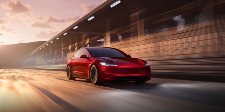 Tesla Trade-In Sistemi Türkiye'de Devreye Girdi: Benzinden Elektrikliye Marka Ayrımı Yok Tesla Trade-In Sistemi Türkiye'de Devreye Girdi: Benzinden Elektrikliye Marka Ayrımı Yok