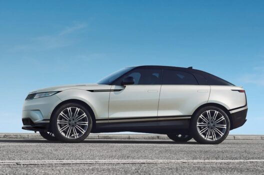 Range Rover SUV Kalıplarını Yıkıyor: Tamamen Elektrikli “Range Rover GT” Resmi Olarak Tanıtıldı!