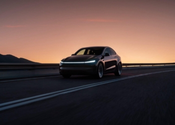 Sadece Sohbet Değil, Tam Otomobil Asistanı: Tesla'nın 2026 Yaz Güncellemesi Dağıtılmaya Başlandı!