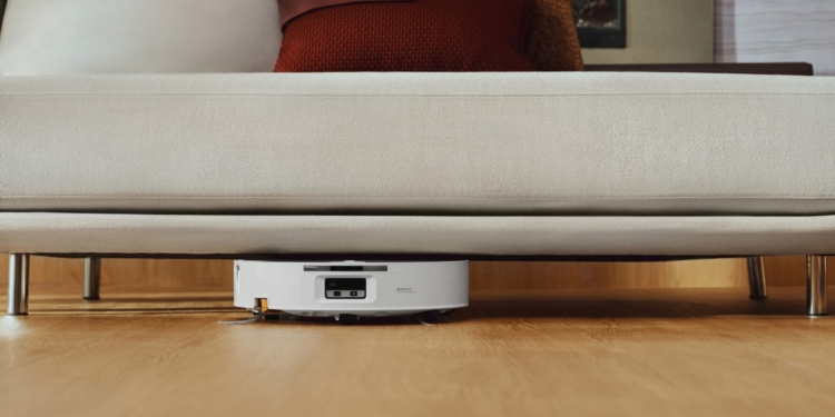 36.000 Pa Emiş, 100°C Paspas Yıkama ve 8,8 cm Eşik Aşma: Roborock Saros 20 Flow Tanıtıldı