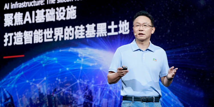 Huawei Connect 2026: David Wang "Ajanik Dünya" İçin Ascend Yol Haritasını ve 11 Çipli AI Altyapısını Açıkladı!