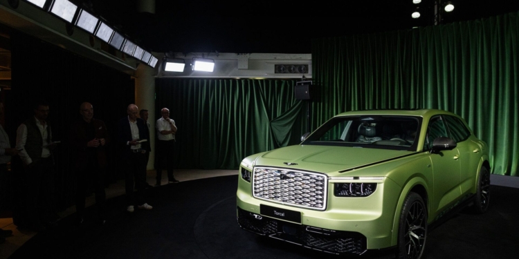 Bentley’den Tarihi Dönüm Noktası: 888 Beygirlik İlk Tamamen Elektrikli SUV "Torcal" Tanıtıldı! A Bentley Torcal electric SUV is revealed at a showcase event in London, UK, on Wednesday, Sept. 23, 2026. Bentley is using materials and comfort to distinguish the Torcal from other large electric SUVs. Photographer: Chris Ratcliffe/Bloomberg via Getty Images