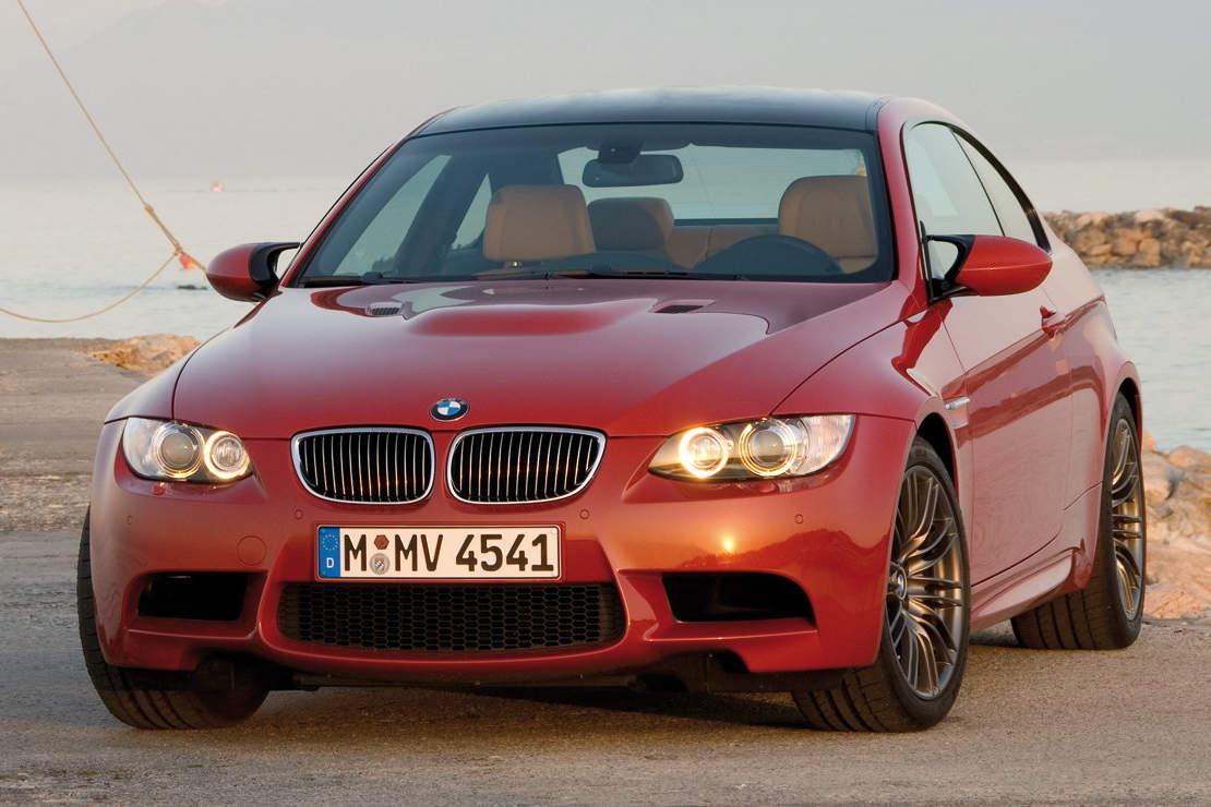 Gönüllerde Taht Kuran BMW M3 40 Yaşında! Gönüllerde Taht Kuran BMW M3 40 Yaşında!