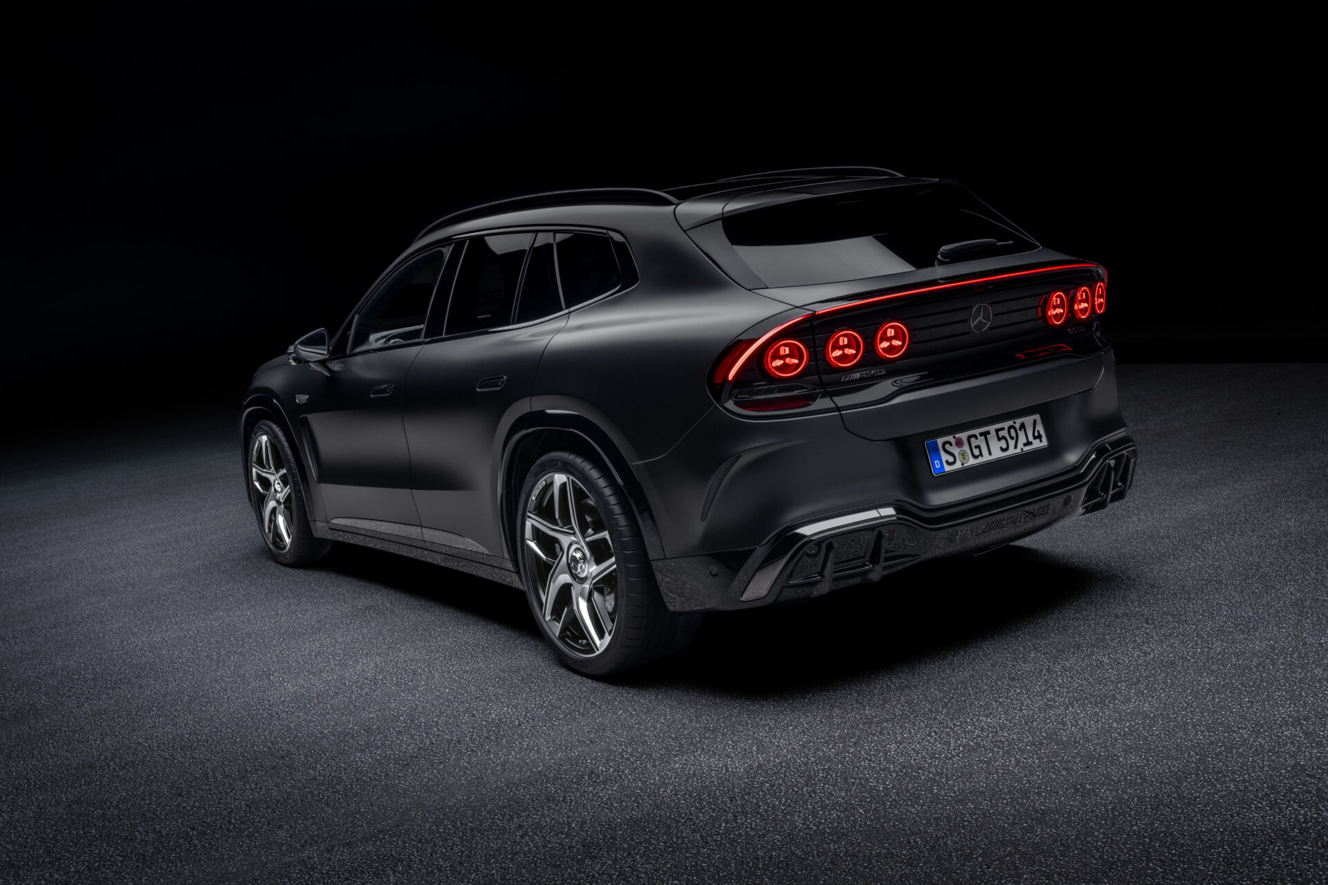 Sportif otomobil DNA'sına sahip yüksek teknoloji SUV: Yeni Mercedes-AMG GT SUV Sportif otomobil DNA'sına sahip yüksek teknoloji SUV: Yeni Mercedes-AMG GT SUV